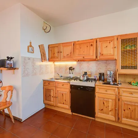 Charming Magognino Hills View - Happy Apartament *
